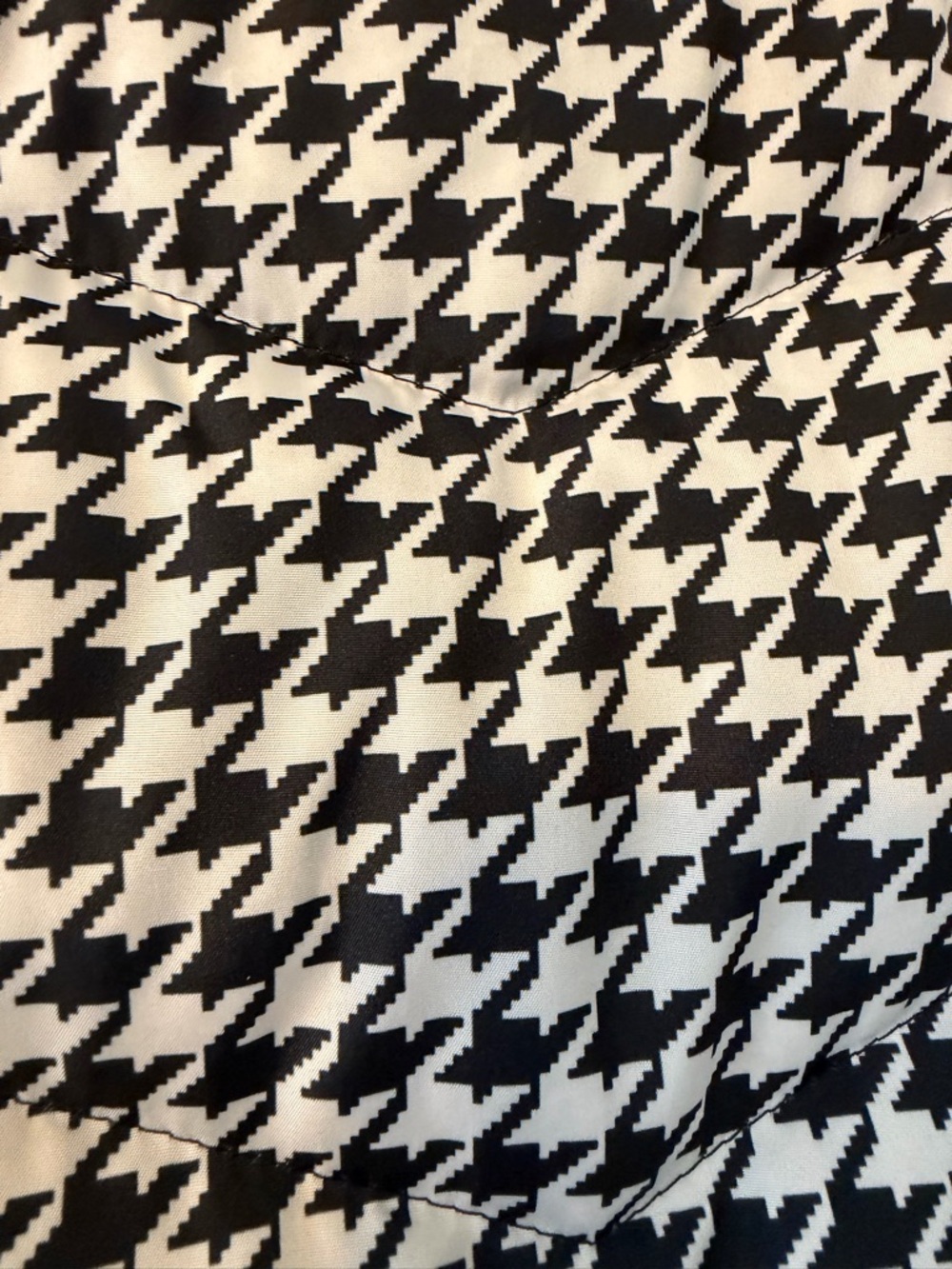 Lands' End Black & White Houndstooth Quilted Vest - Picture 9 of 9
